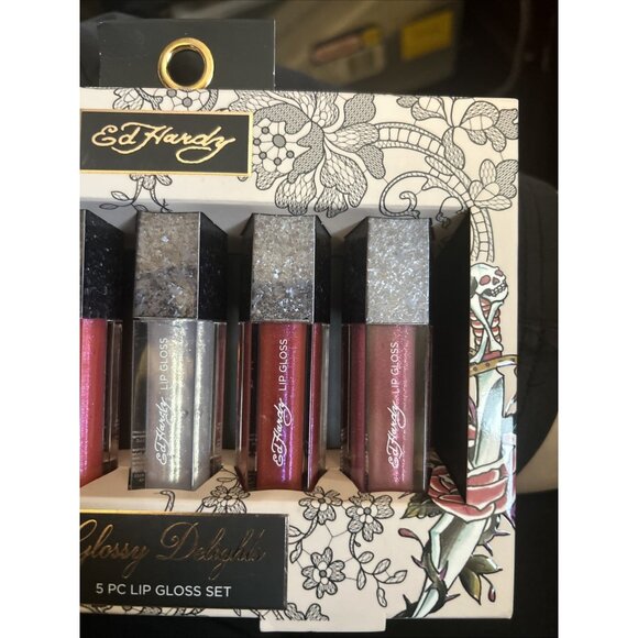 Ed Hardy Glossy Delights 5-piece lip gloss set Of 5 Skater Emo Goth Assorted New - Picture 4 of 7